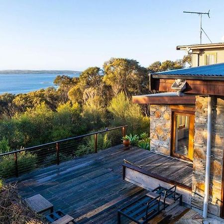 Of Stone & Wood Guesthouse Muston Dış mekan fotoğraf