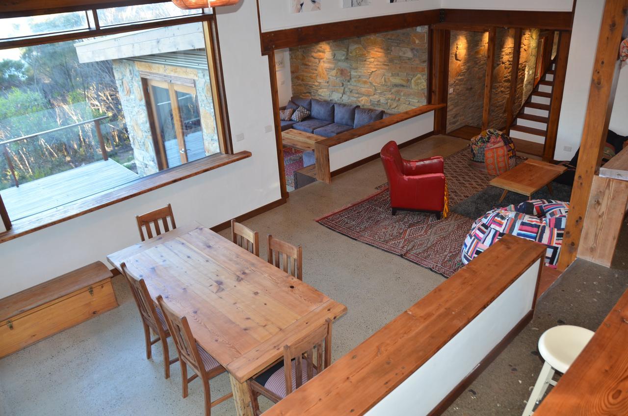 Of Stone & Wood Guesthouse Muston Dış mekan fotoğraf