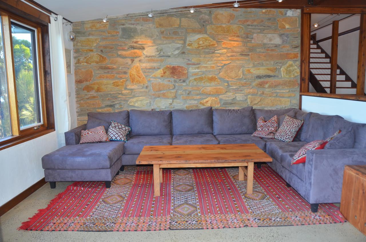 Of Stone & Wood Guesthouse Muston Dış mekan fotoğraf